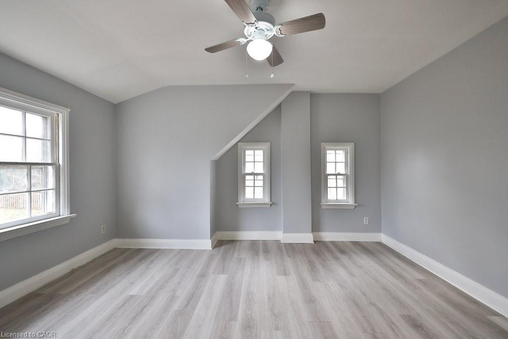 46 Plains Road E, Burlington, ON - Indoor Photo Showing Other Room