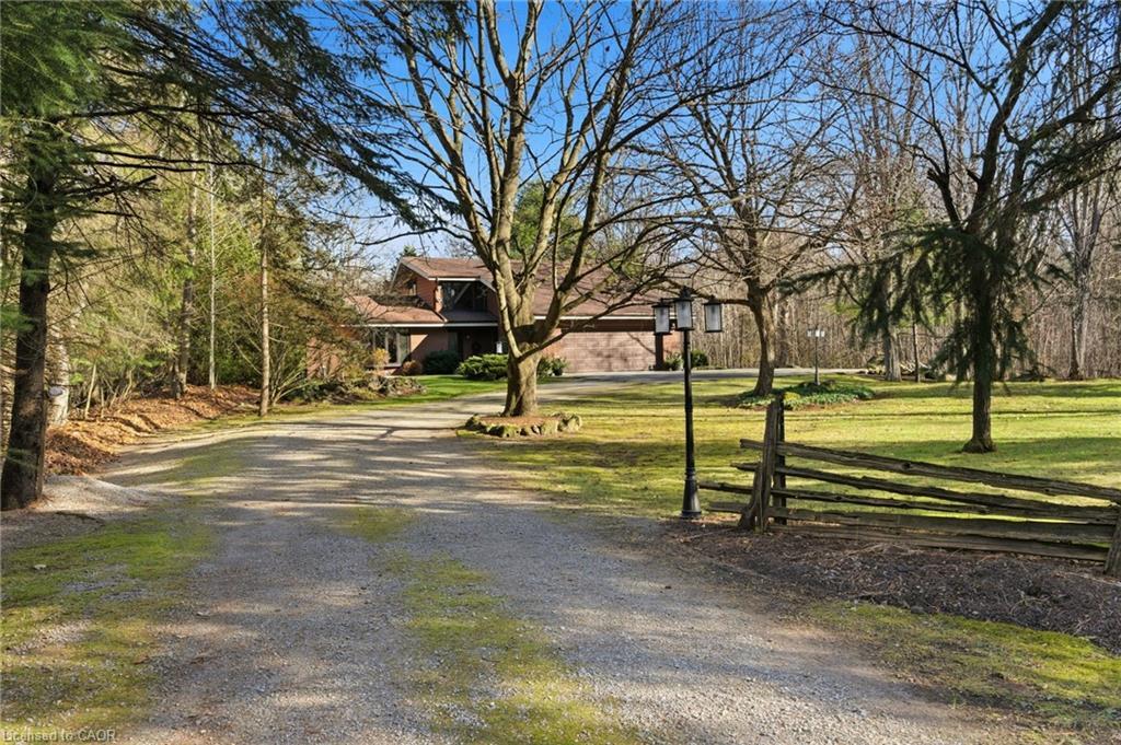 7575 Milburough Line, Milton, ON - Outdoor With View