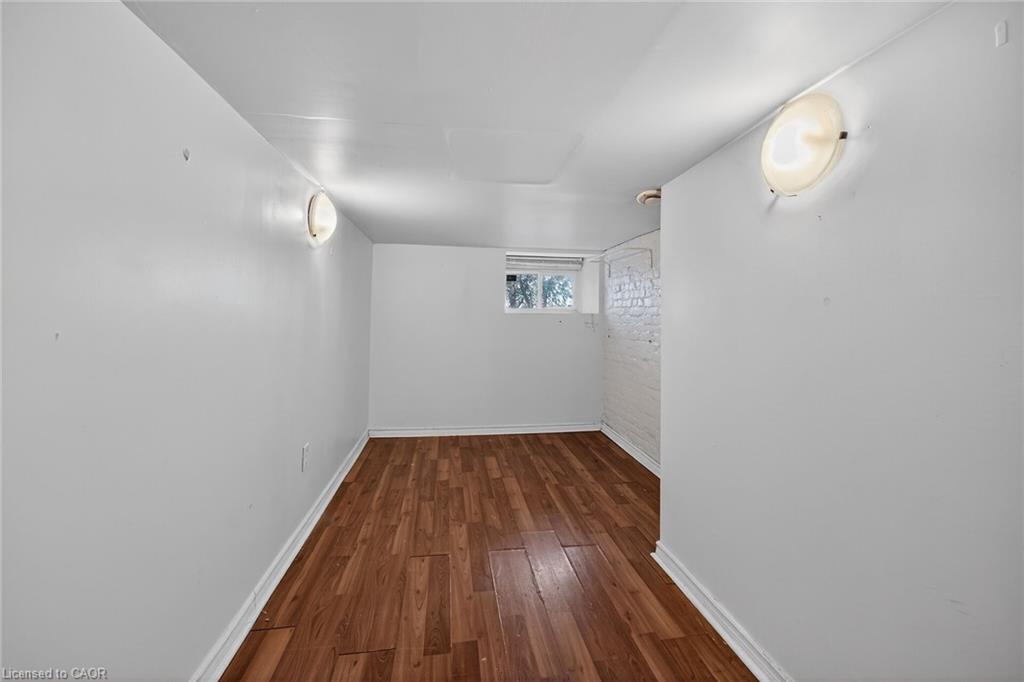 495 Charlton Avenue E, Hamilton, ON - Indoor Photo Showing Other Room