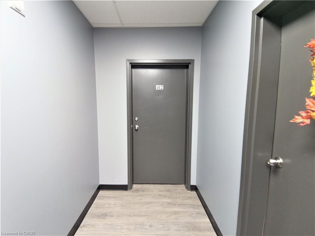 412-150 Colborne Street, Brantford, ON - Indoor Photo Showing Other Room