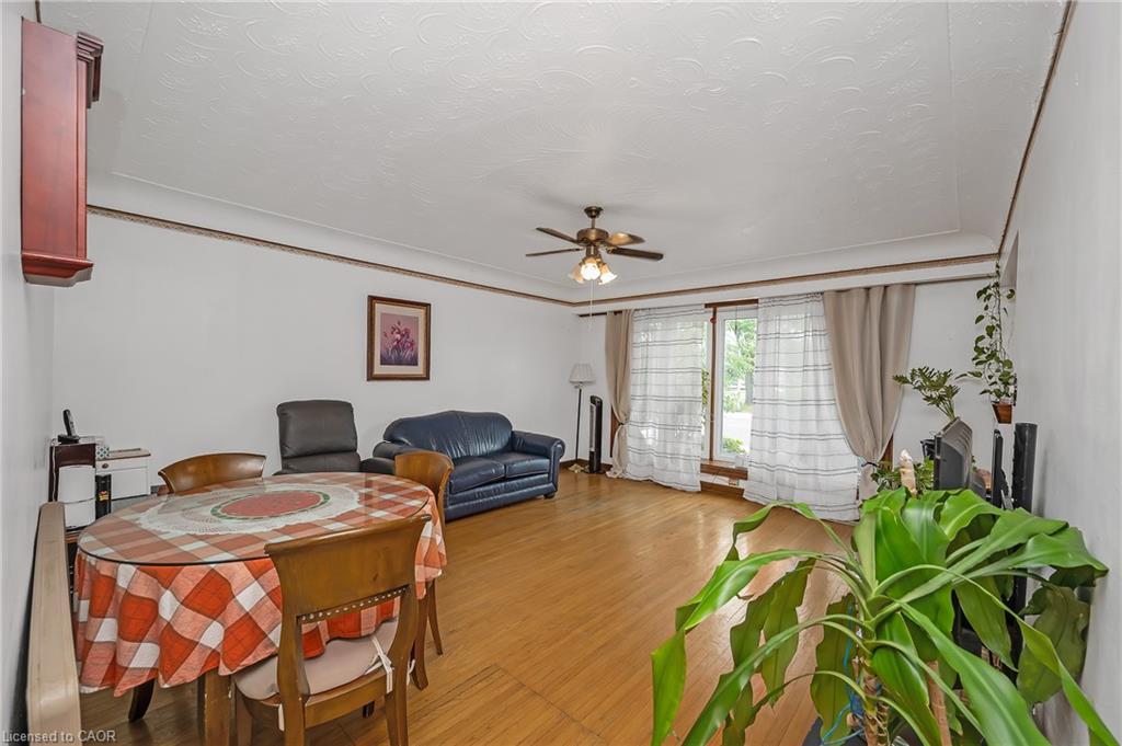 676 Upper Wentworth Street, Hamilton, ON - Indoor