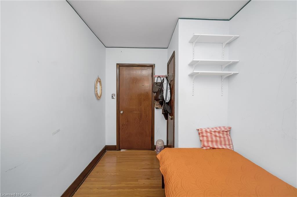 676 Upper Wentworth Street, Hamilton, ON - Indoor Photo Showing Other Room