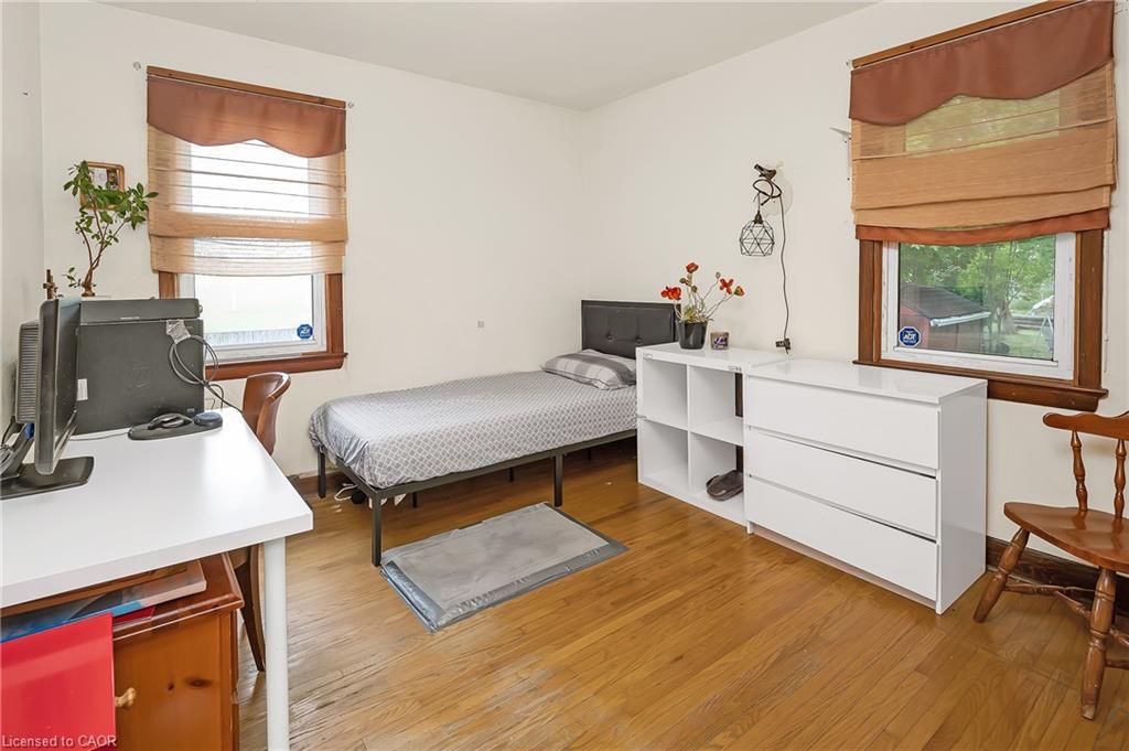 676 Upper Wentworth Street, Hamilton, ON - Indoor