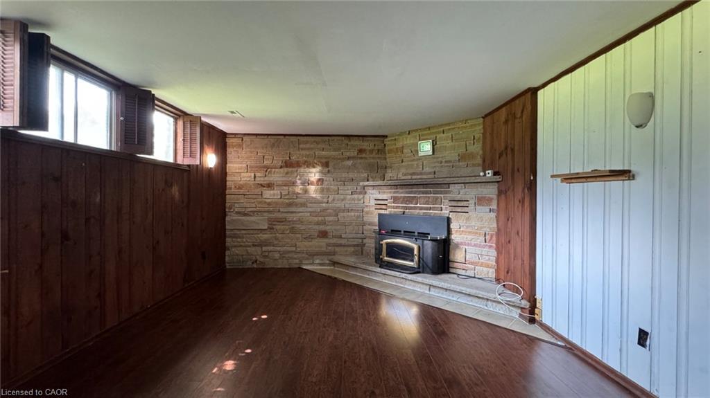 2-408 Erb Street W, Waterloo, ON - Indoor With Fireplace
