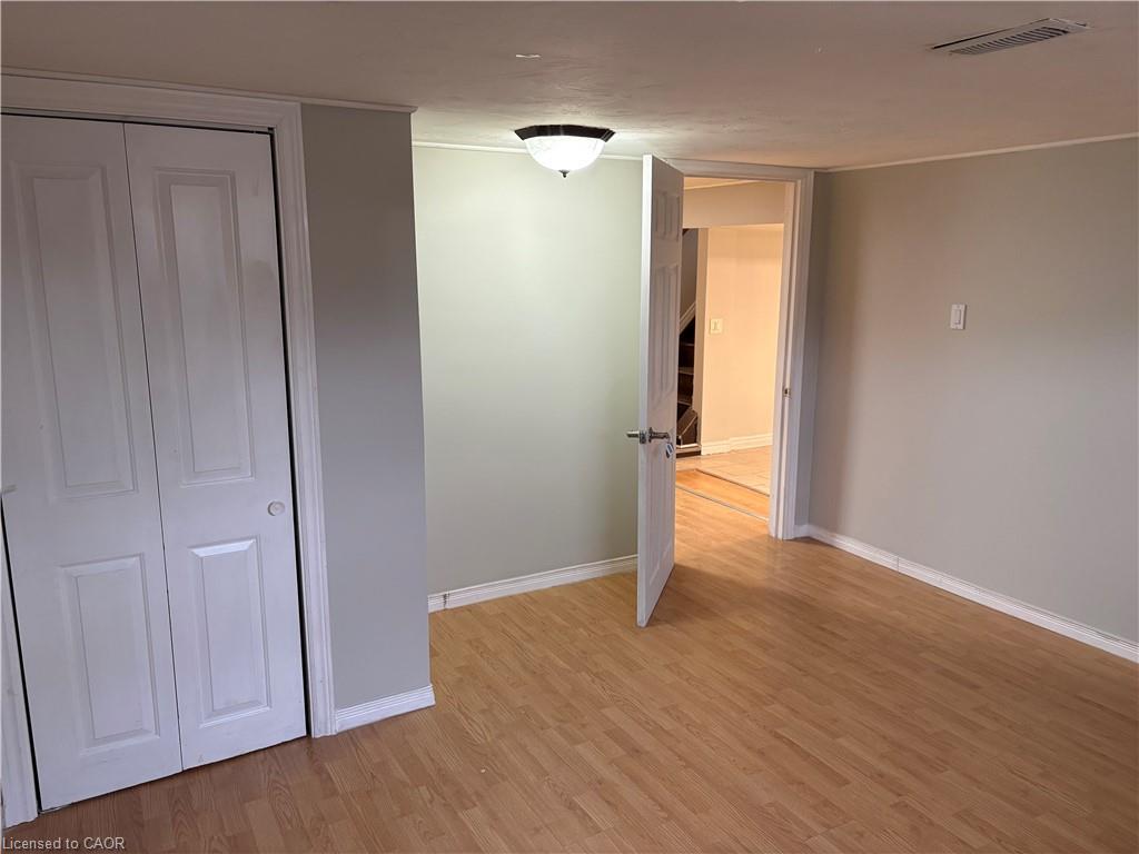 Lower-249 Federal Street, Stoney Creek, ON - Indoor