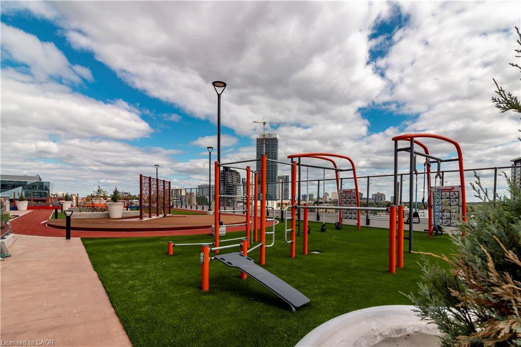 3307-25 Wellington Street S, Kitchener, ON - Outdoor With View