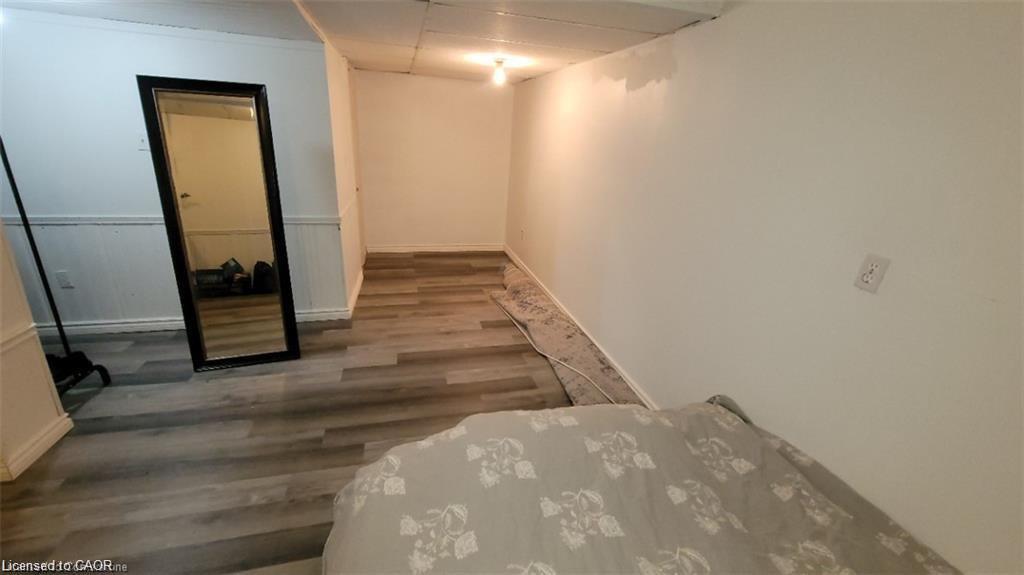 39 Sable Drive, Hamilton, ON - Indoor Photo Showing Other Room