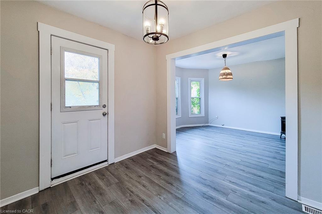 76 Wellington Street S, Hamilton, ON