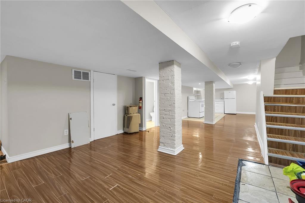 76 Wellington Street S, Hamilton, ON