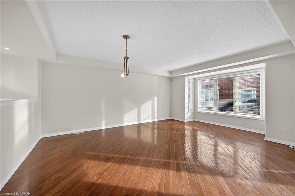 3175 Bunkerhill Place, Burlington, ON - Indoor Photo Showing Other Room