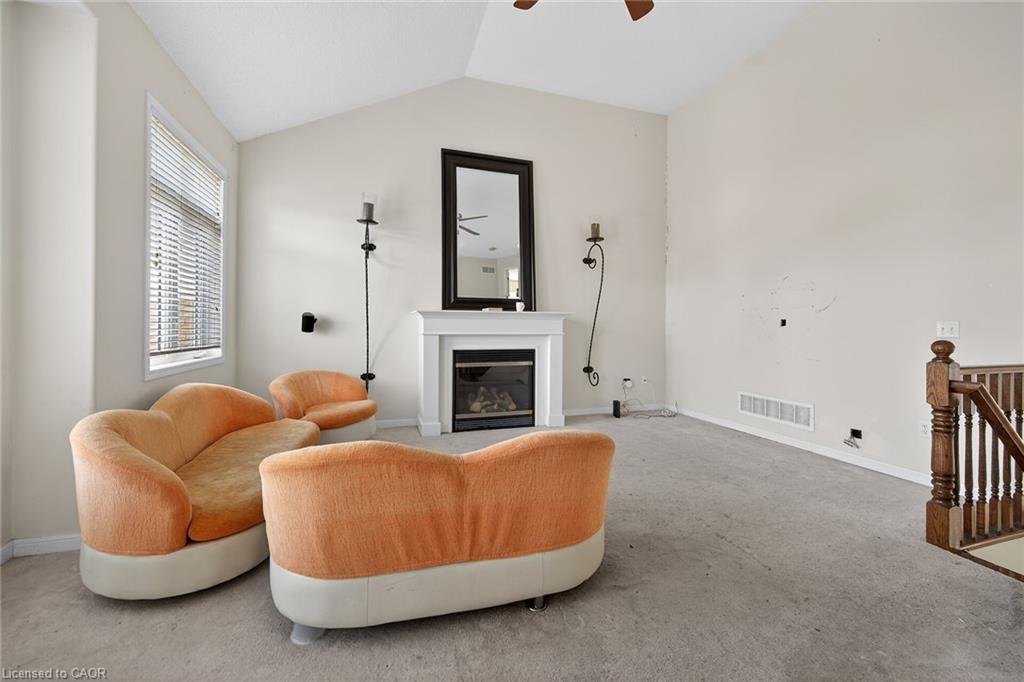 3175 Bunkerhill Place, Burlington, ON - Indoor Photo Showing Living Room With Fireplace