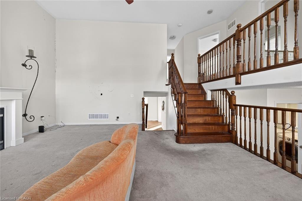 3175 Bunkerhill Place, Burlington, ON - Indoor Photo Showing Other Room