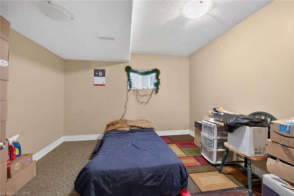 3175 Bunkerhill Place, Burlington, ON - Indoor Photo Showing Bedroom