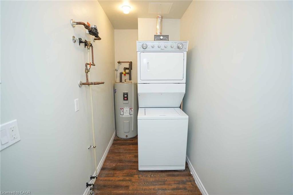 107-7 Kay Crescent, Guelph, ON - Indoor Photo Showing Laundry Room