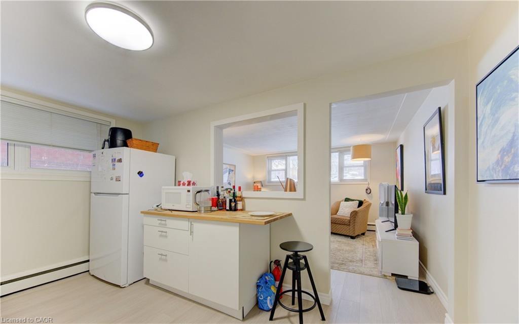 196 Allen Street E, Waterloo, ON