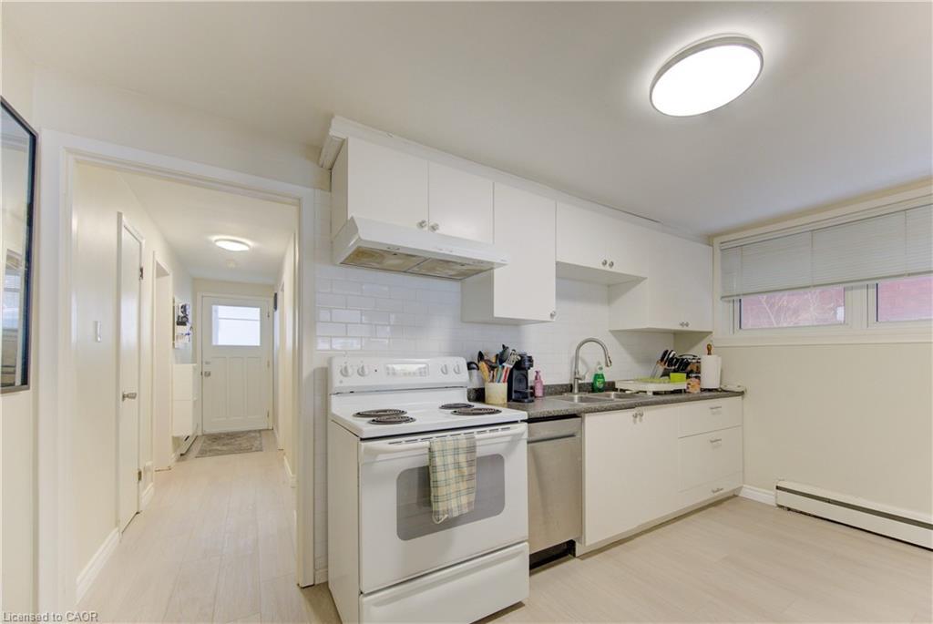 196 Allen Street E, Waterloo, ON