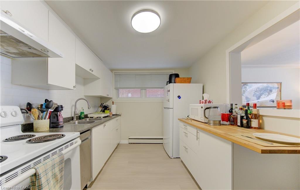 196 Allen Street E, Waterloo, ON