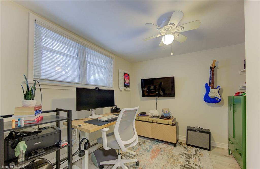 196 Allen Street E, Waterloo, ON