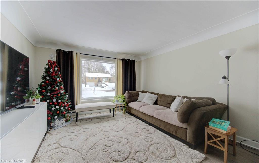 196 Allen Street E, Waterloo, ON