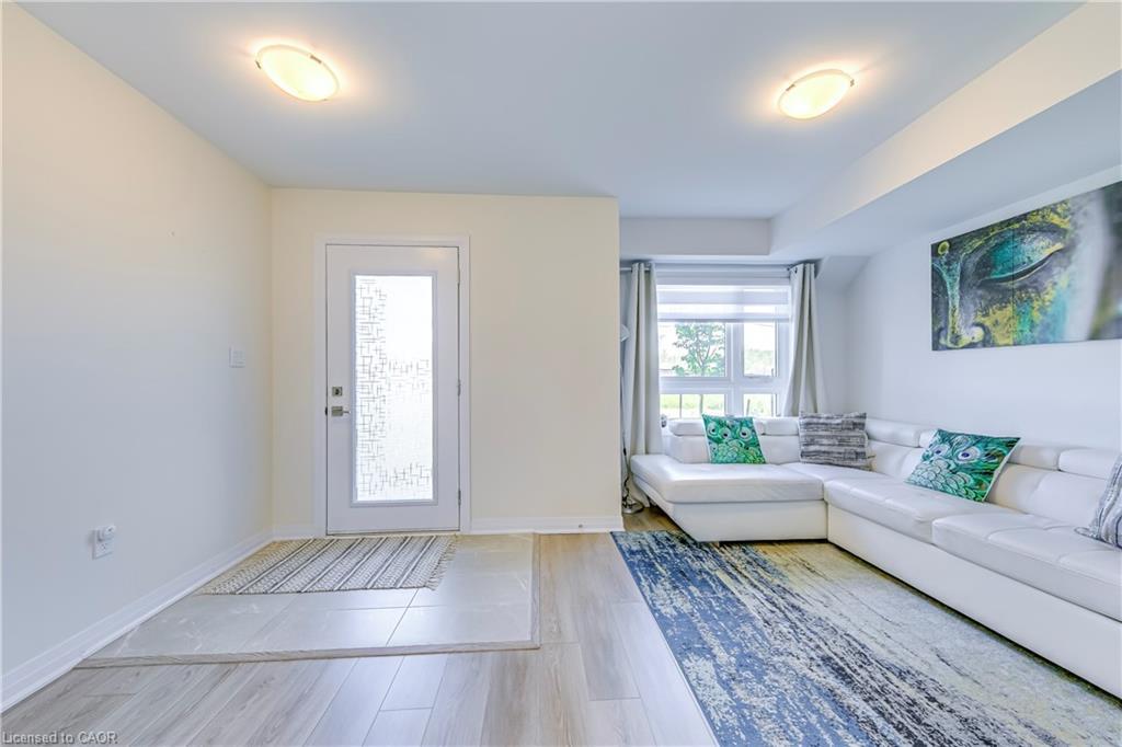 90-51 Sparrow Avenue, Cambridge, ON - Indoor