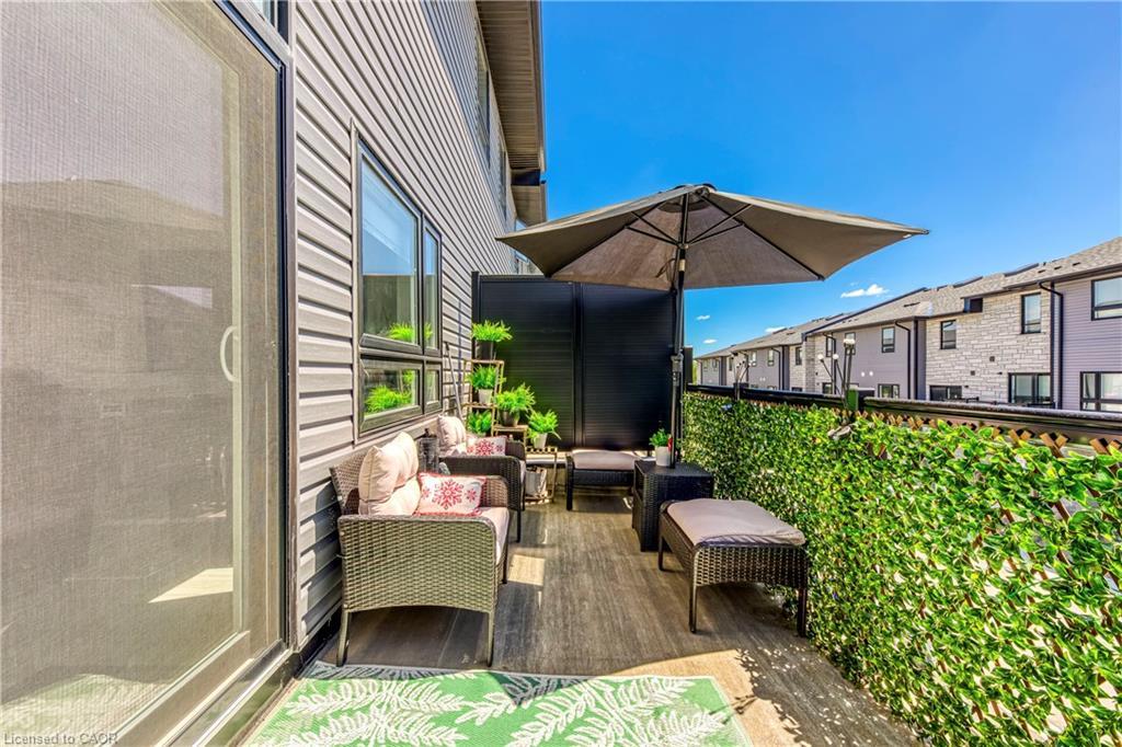 90-51 Sparrow Avenue, Cambridge, ON - Outdoor With Exterior