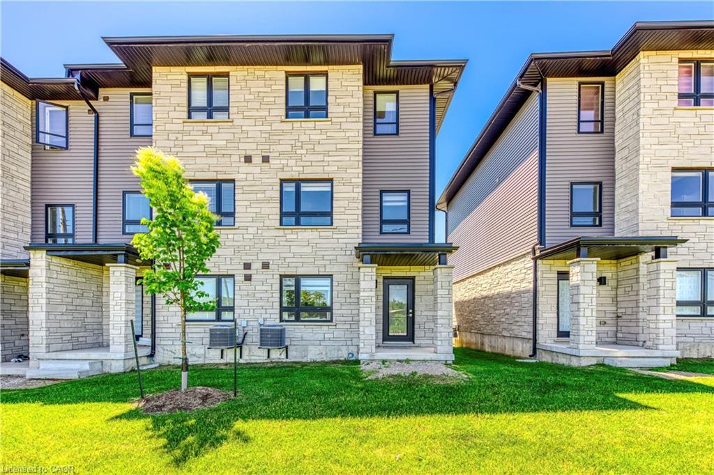 90-51 Sparrow Avenue, Cambridge, ON - Outdoor