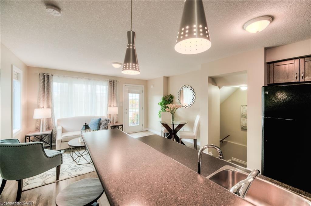 A-750 Bleams Road, Kitchener, ON - Indoor