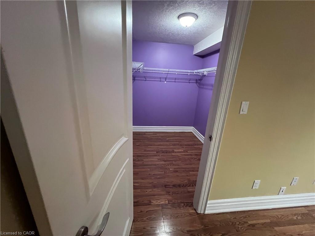 Lower-213 Paige Place, Kitchener, ON - Indoor Photo Showing Other Room