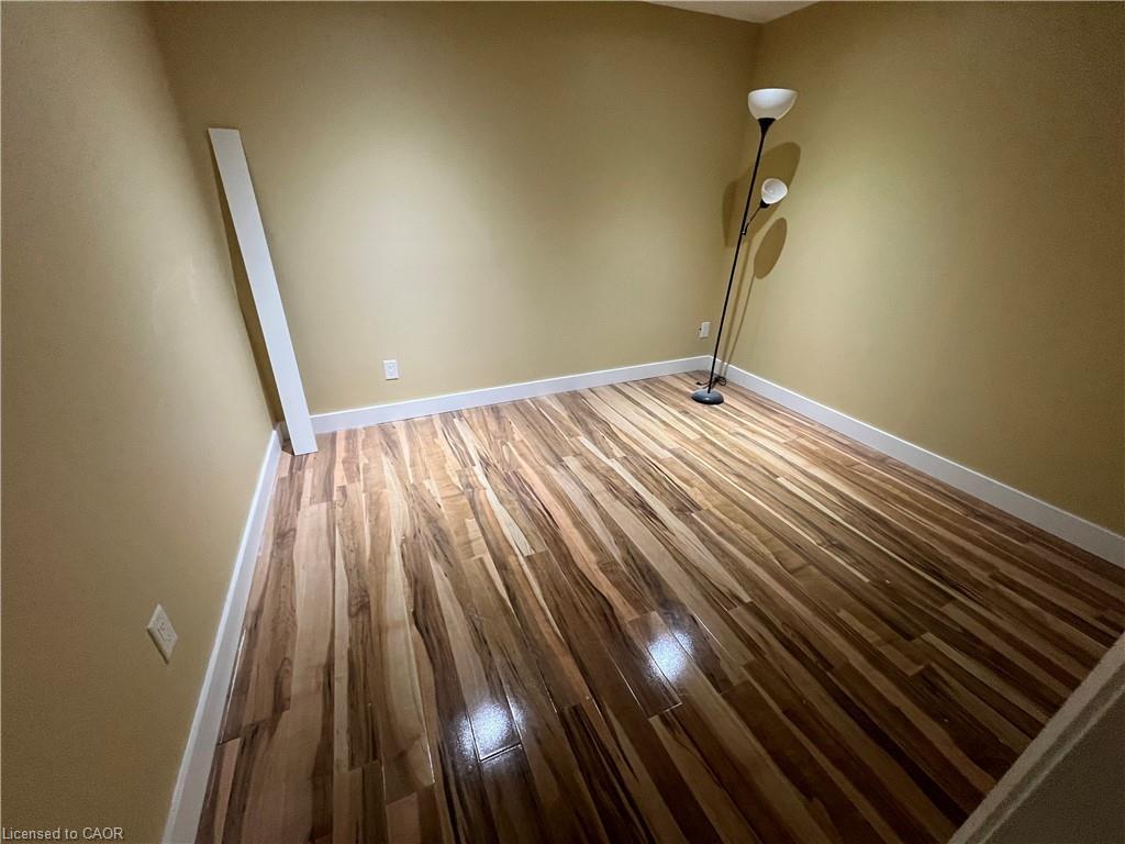 Lower-213 Paige Place, Kitchener, ON - Indoor Photo Showing Other Room