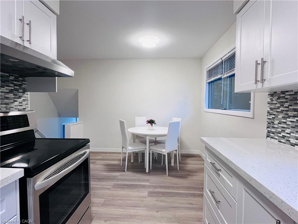 243 Appleby Line, Burlington, ON - Indoor Photo Showing Kitchen