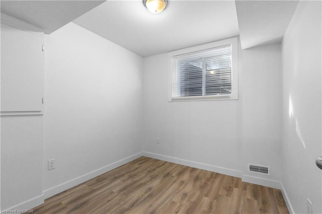 Basement-519 Duke Street W, Kitchener, ON - Indoor Photo Showing Other Room