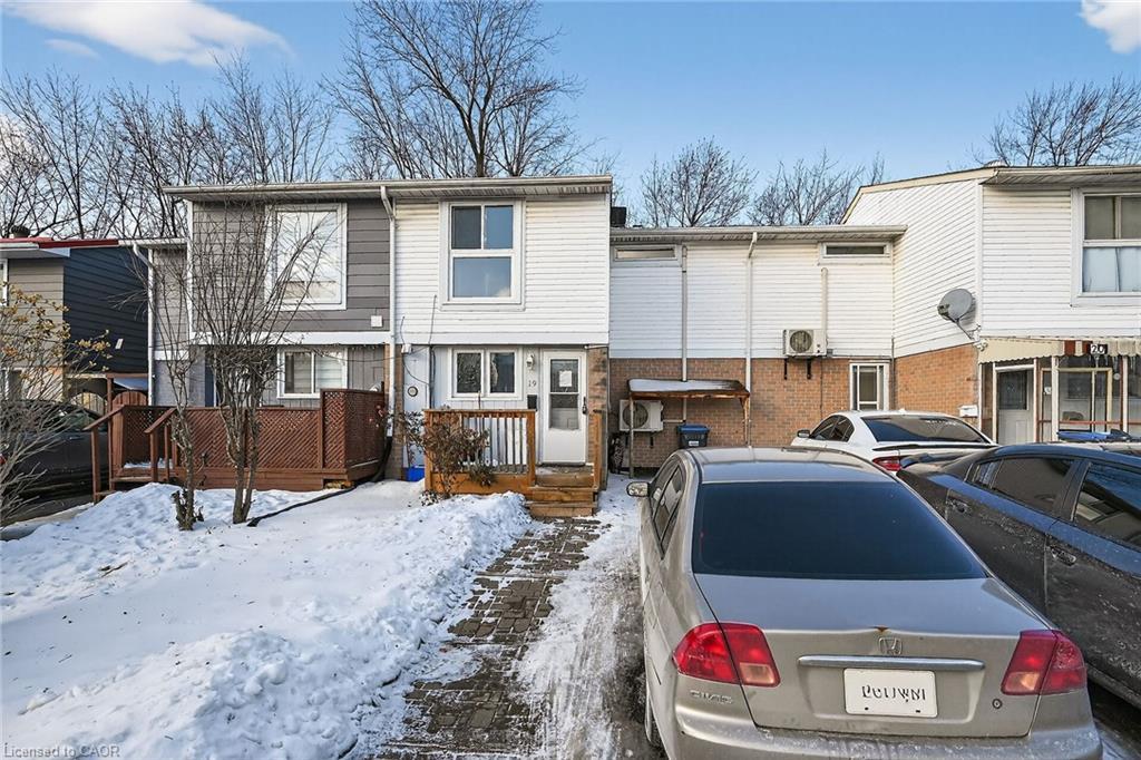 19 Hindquarter Crescent, Brampton, ON - Outdoor