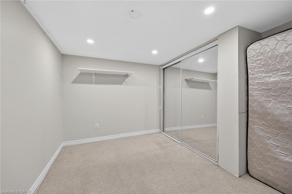 19 Hindquarter Crescent, Brampton, ON - Indoor