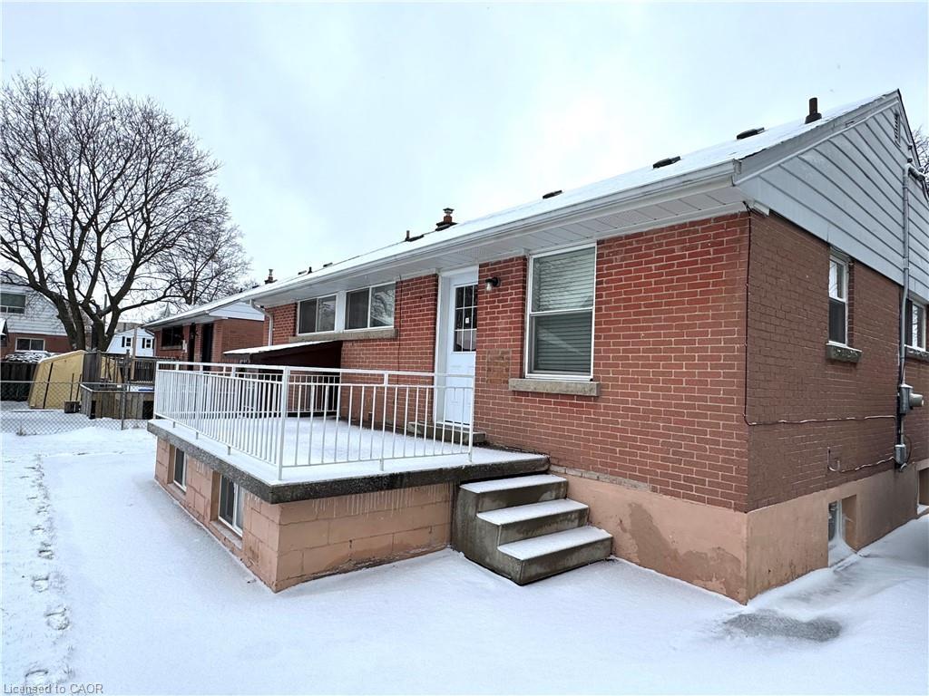 349 Whitney Avenue, Hamilton, ON - Outdoor With Exterior