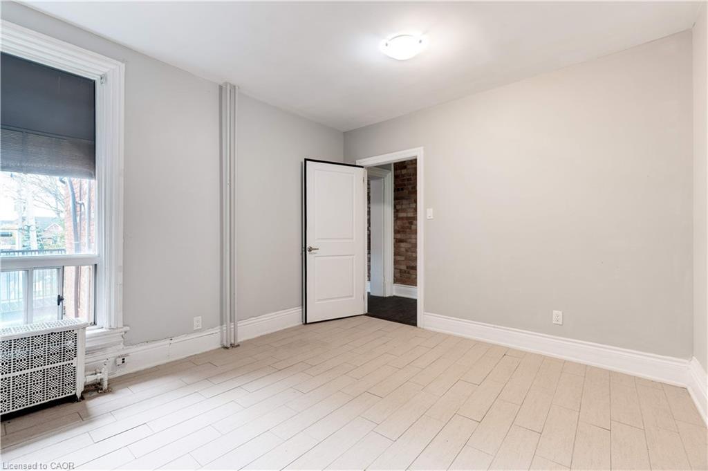 13-477 King Street E, Hamilton, ON - Indoor Photo Showing Other Room