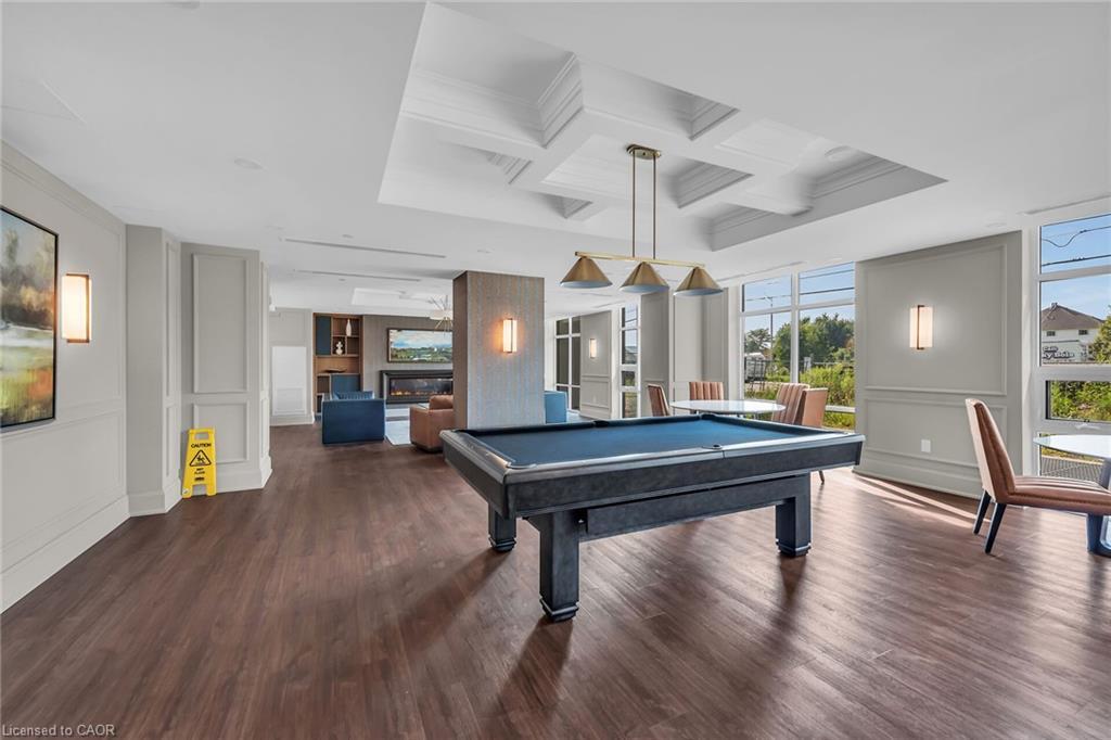 801-470 Dundas Street E, Waterdown, ON - Indoor Photo Showing Other Room