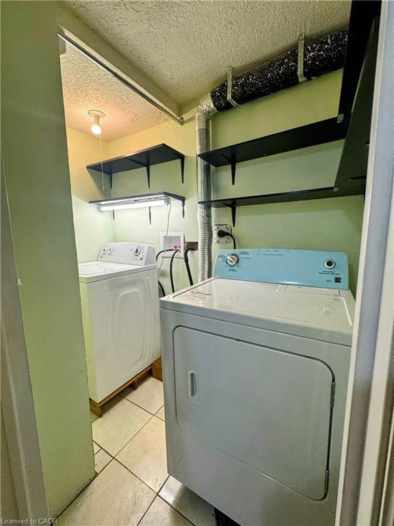9-55 Mooregate Crescent, Kitchener, ON - Indoor Photo Showing Laundry Room