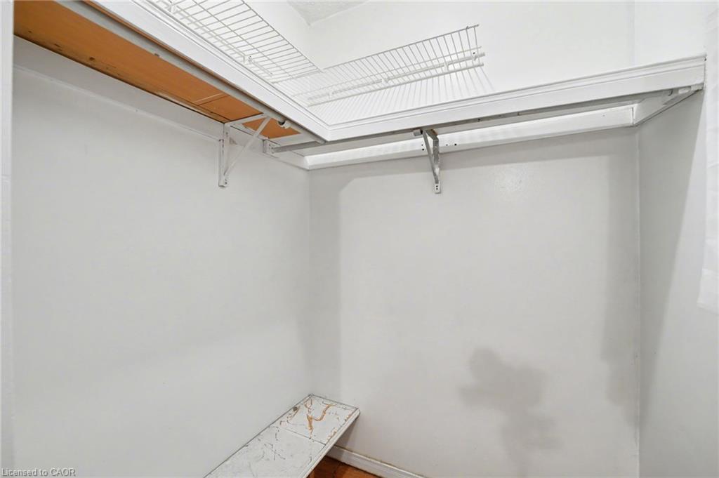 993 Lucerne Crescent, Mississauga, ON - Indoor