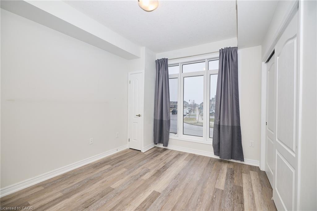 7-5016 Serena Drive, Beamsville, ON - Indoor Photo Showing Other Room