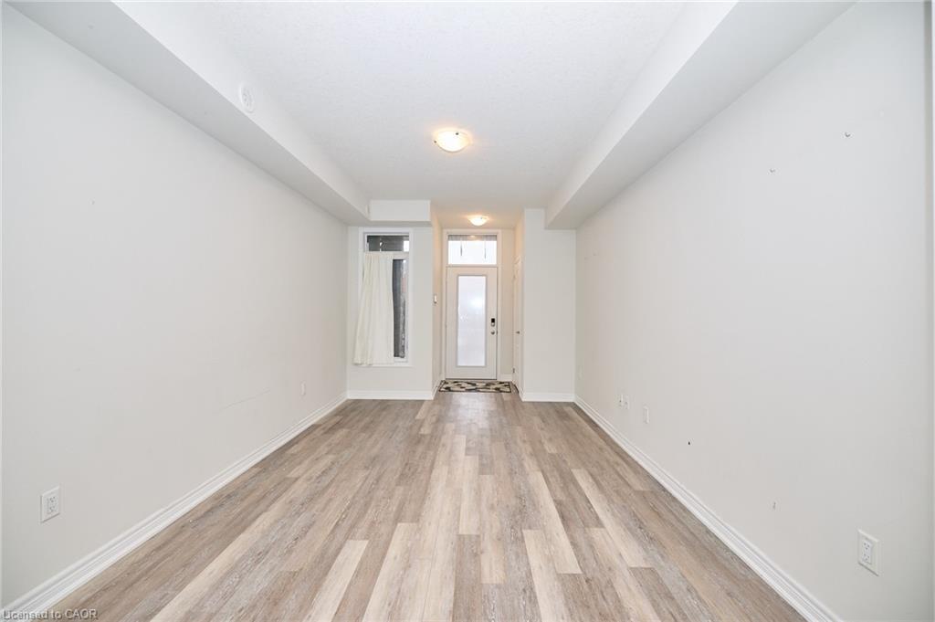 7-5016 Serena Drive, Beamsville, ON - Indoor Photo Showing Other Room