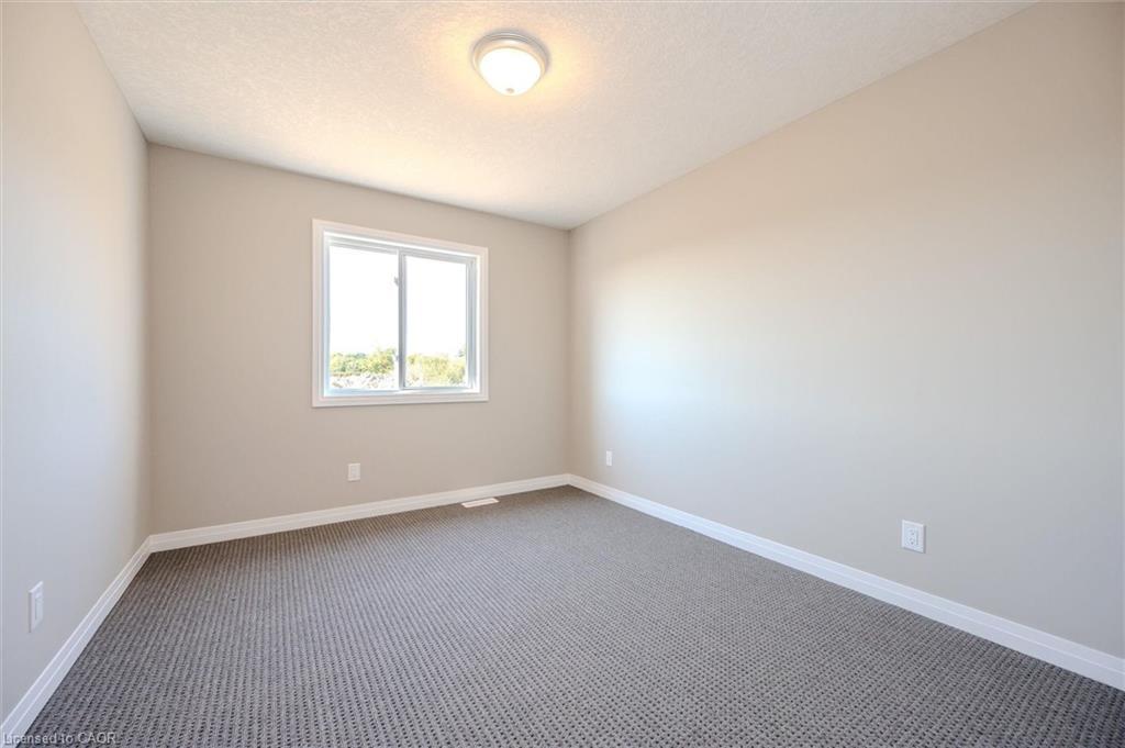 423 Woolwich Street, Waterloo, ON - Indoor Photo Showing Other Room