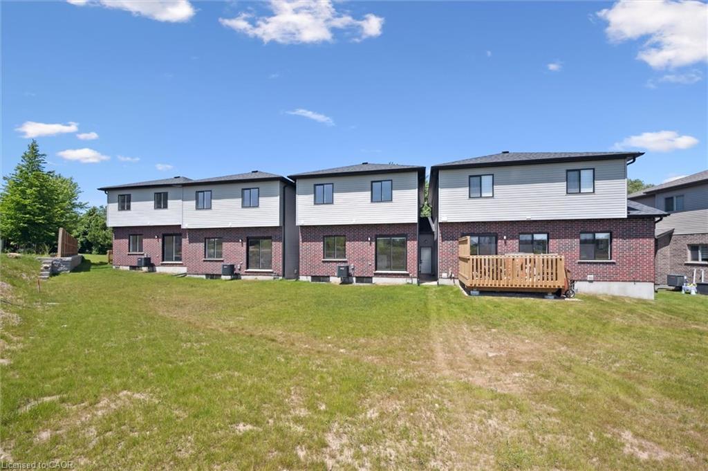 423 Woolwich Street, Waterloo, ON - Outdoor With Deck Patio Veranda