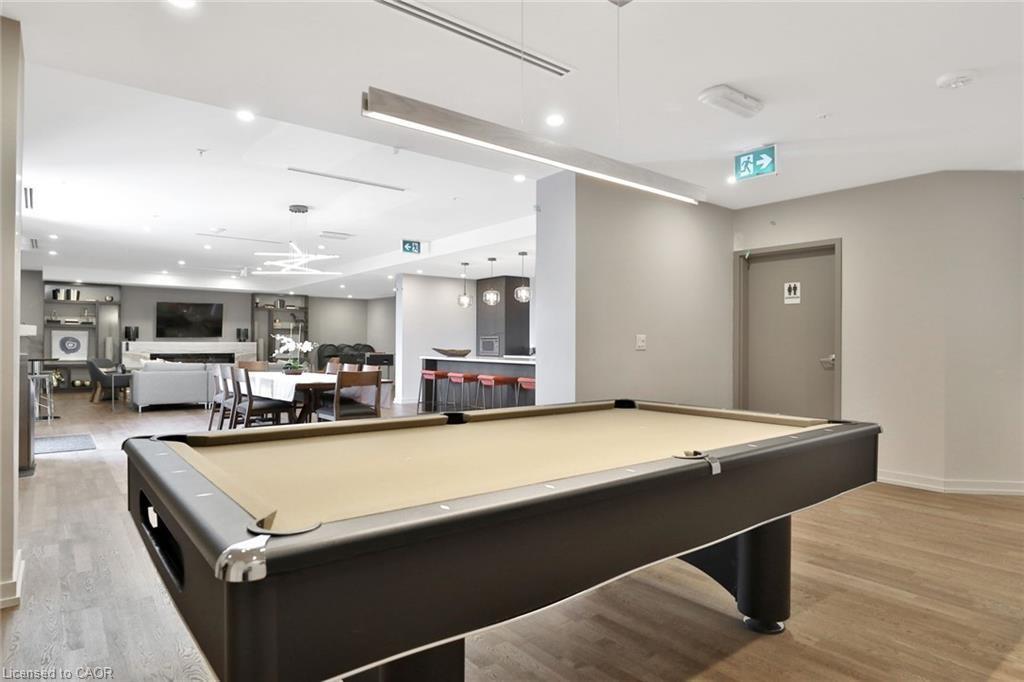 105-457 Plains Road E, Burlington, ON - Indoor Photo Showing Other Room