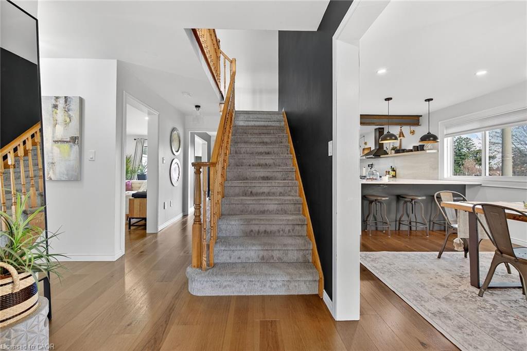 3 Jacqueline Boulevard, Hamilton, ON - Indoor Photo Showing Other Room