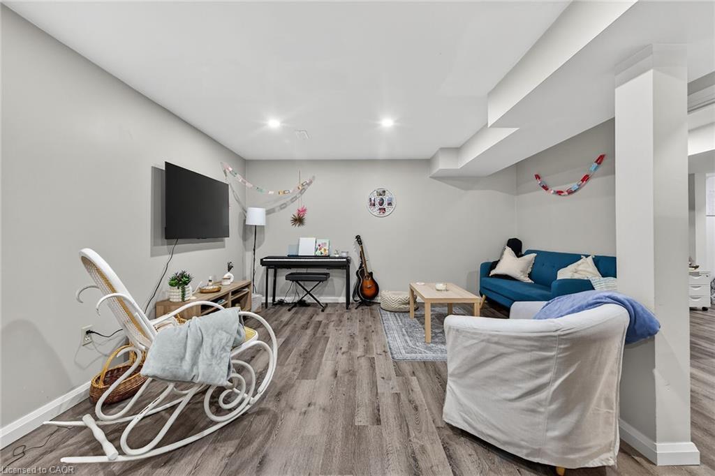 3 Jacqueline Boulevard, Hamilton, ON - Indoor