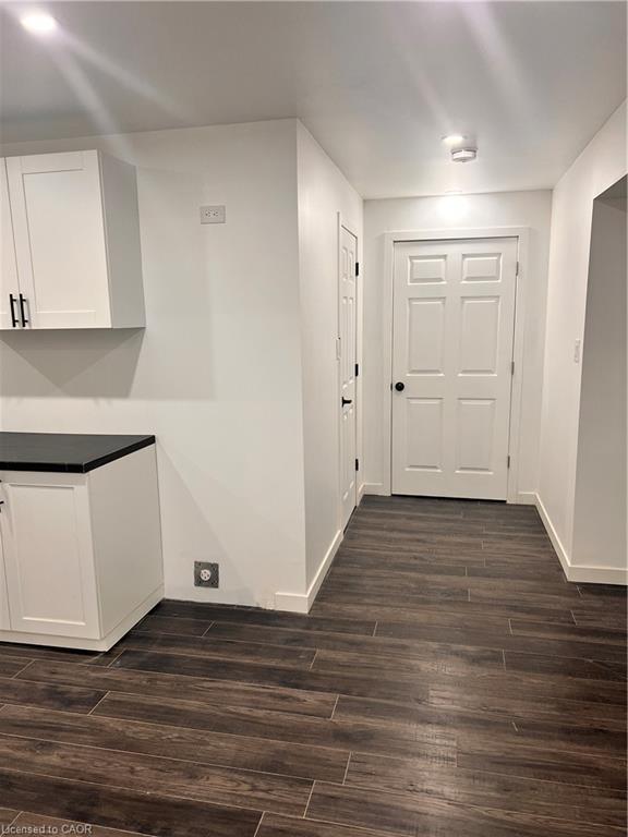 Basement-3401 Regiment Road, London, ON - Indoor Photo Showing Other Room