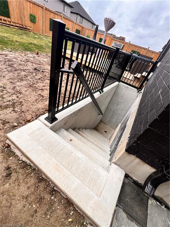 Basement-3401 Regiment Road, London, ON - Outdoor