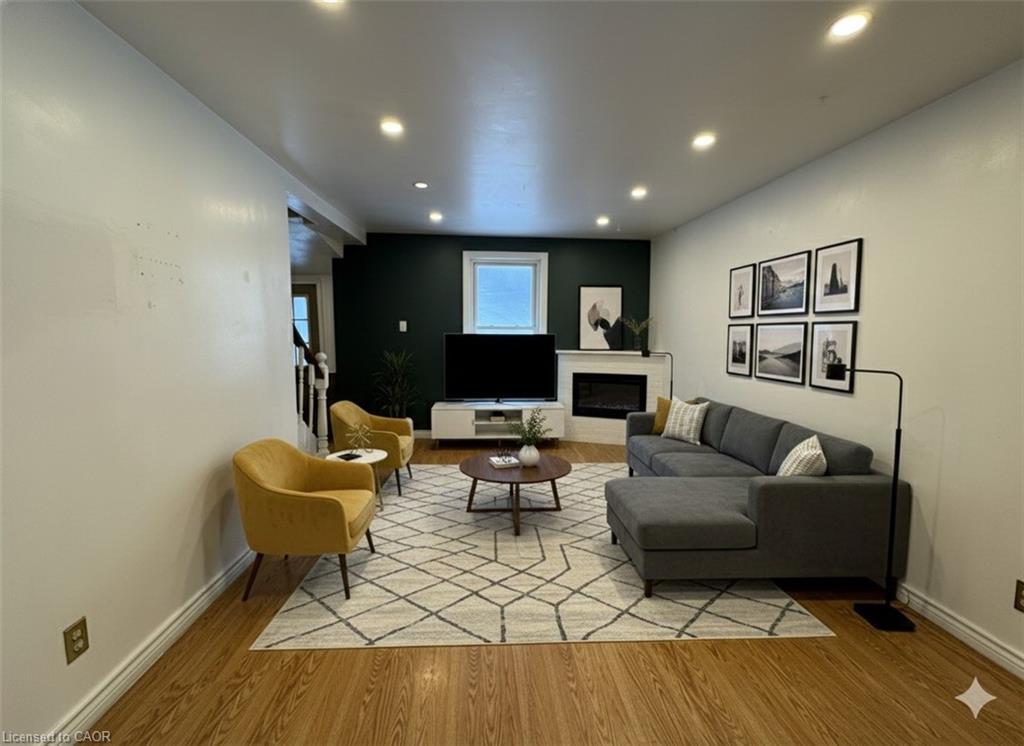 272 Main Street, Cambridge, ON - Indoor