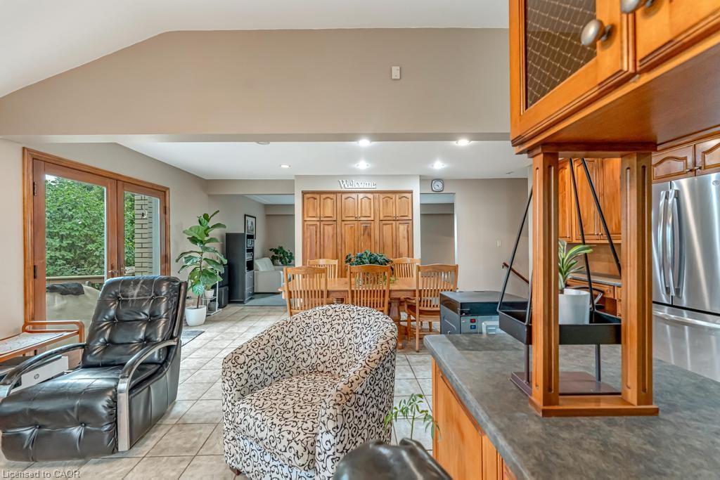 70 Sawmill Road, Caledonia, ON - Indoor