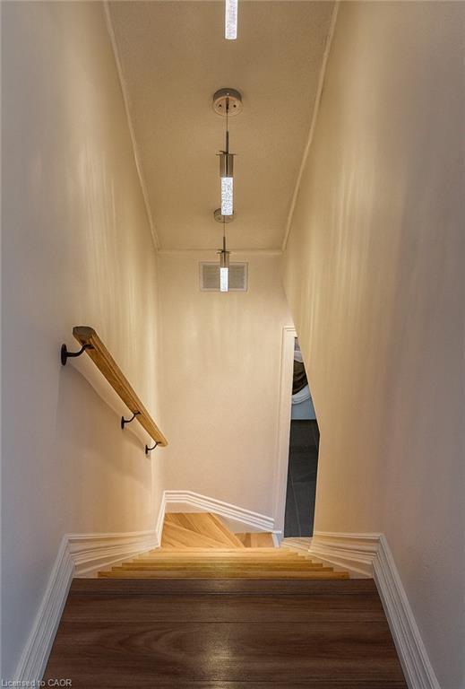 128 Wilkes Street, Brantford, ON - Indoor Photo Showing Other Room